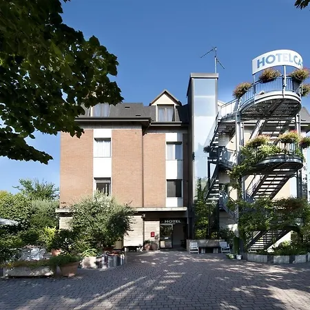Caselle Hotel *