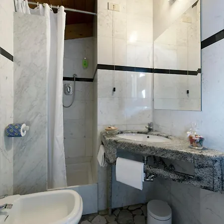 Caselle Otel *