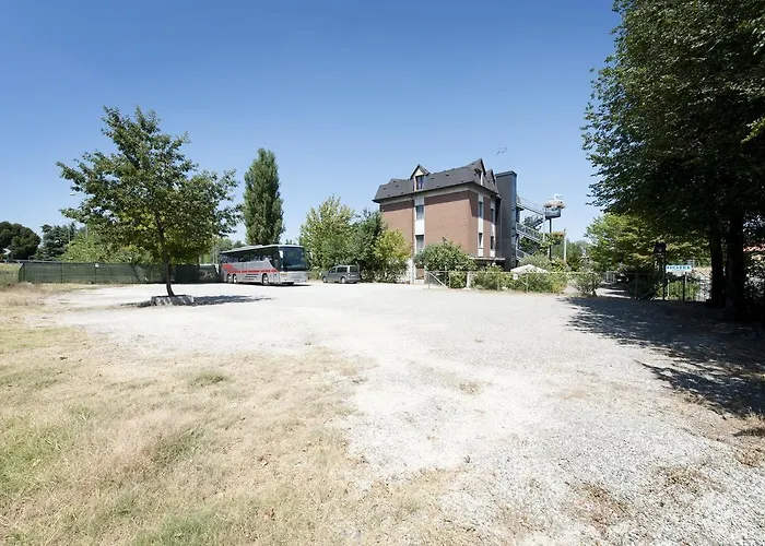 Otel Caselle San Lazzaro di Savena